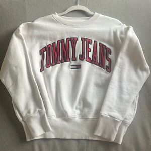 Tommy Jeans crewneck BARELY WORN
